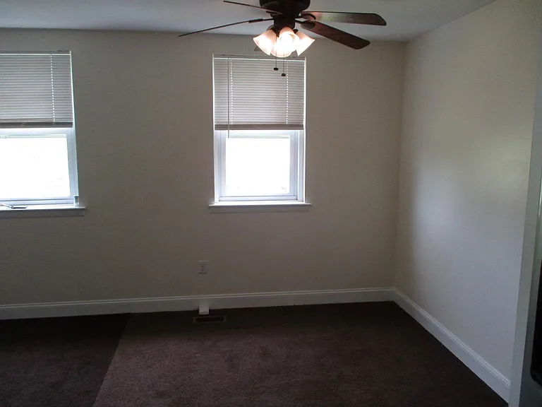 Dinning Room with Ceiling Fan and Dimmer Switch Lighting