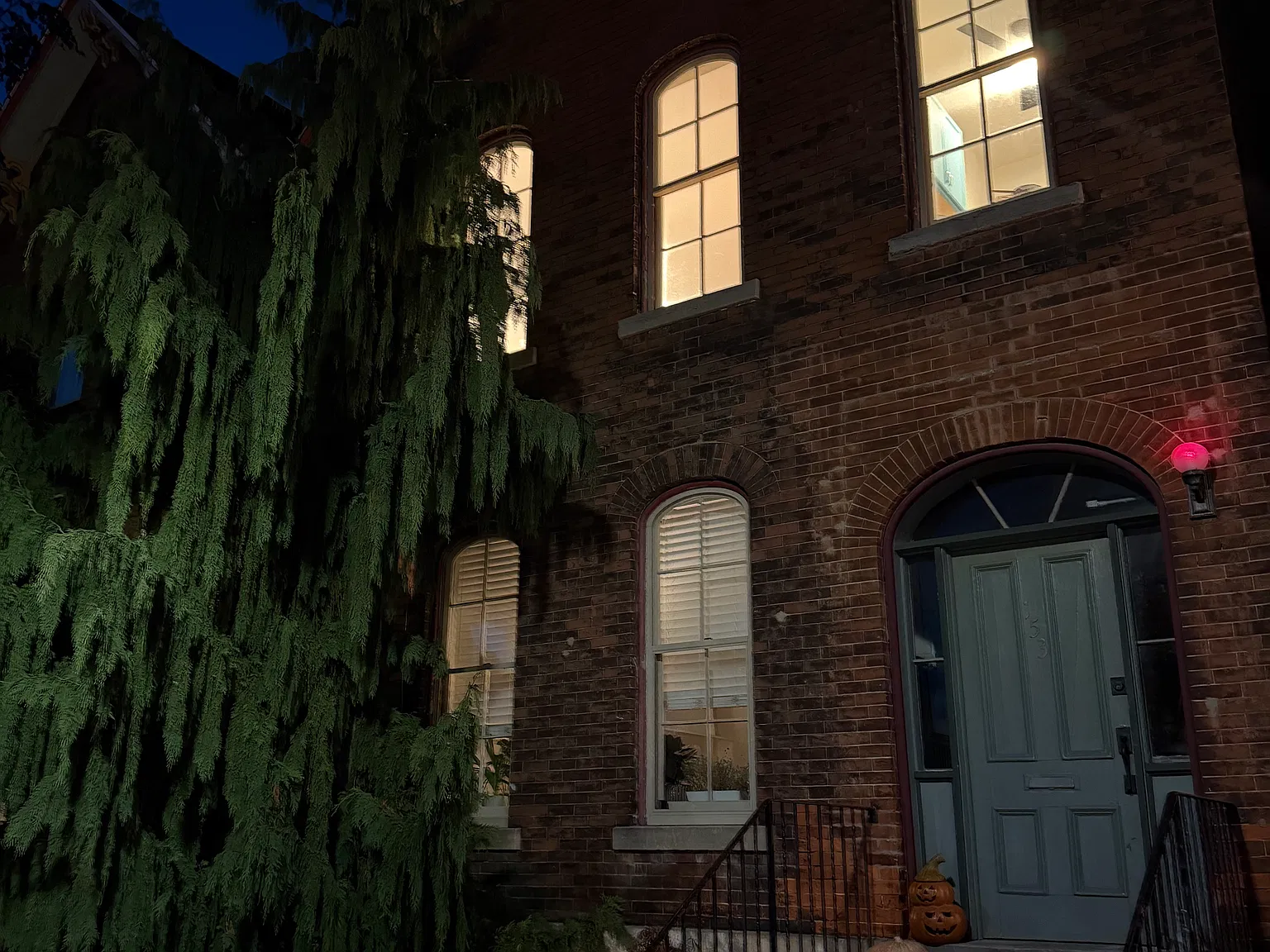 Allen St, Buffalo — Photo 1