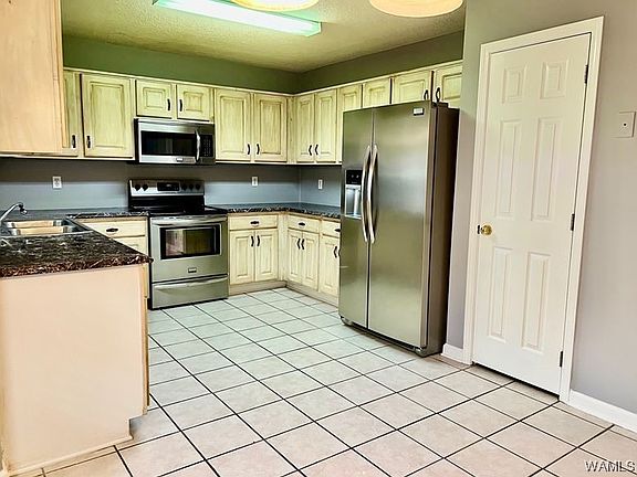 5th image of 2516 Shady Bank Ln
