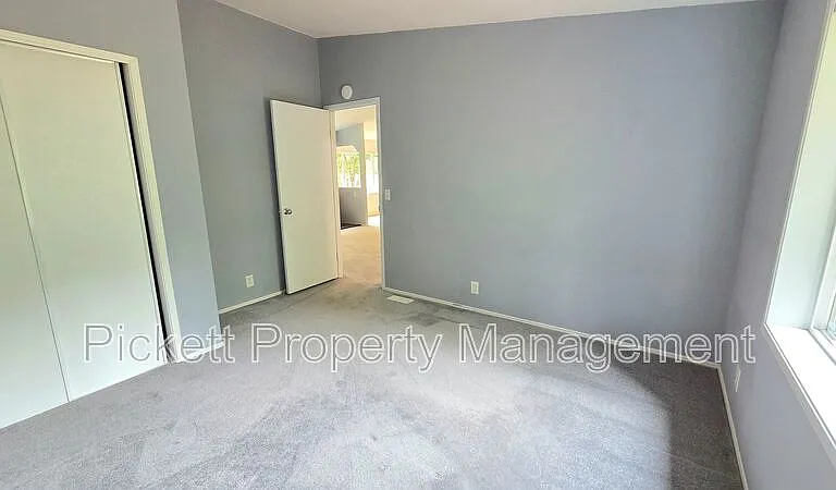 331 Dewatto Rd W — Photo 27