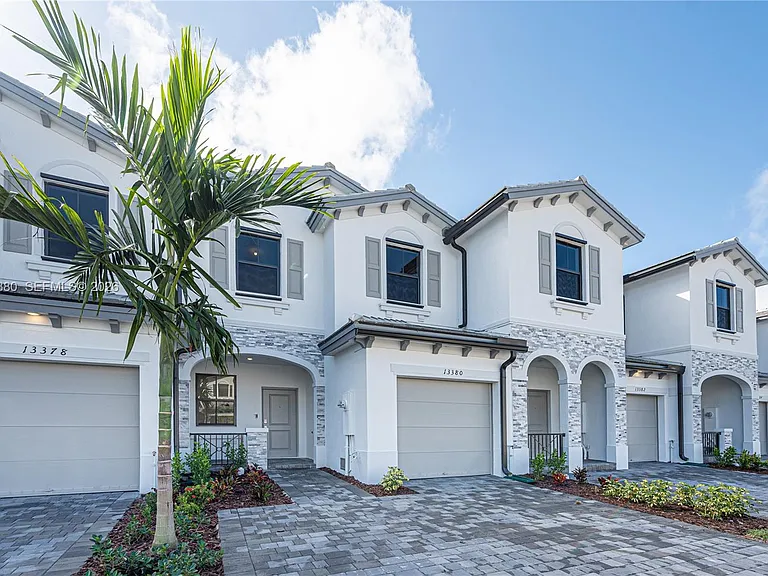 13380 SW 287th Ter — Photo 4