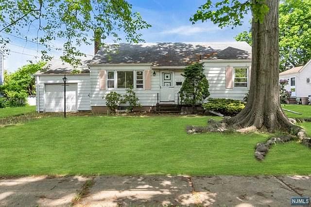 1st image of 353 Trensch Dr