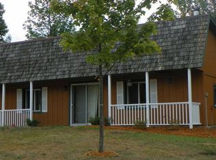 11551 Fewins Rd, Honor, MI 49640