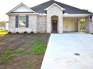 48389 Red Fox Dr, Hammond, LA 70401