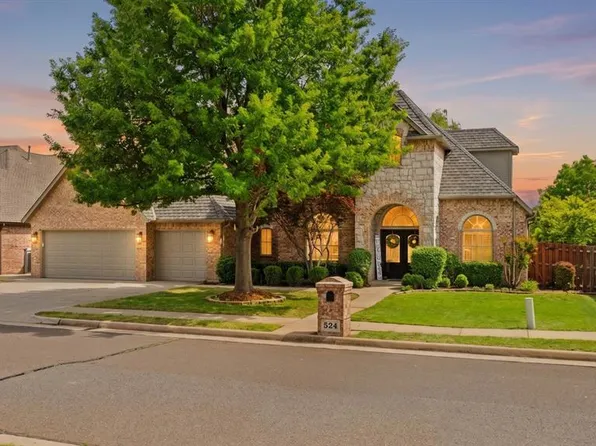 524 Conquistador Ct, Edmond, OK 73025