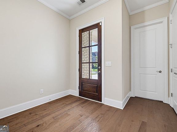 5th image of 6025 Overlook Club Cir