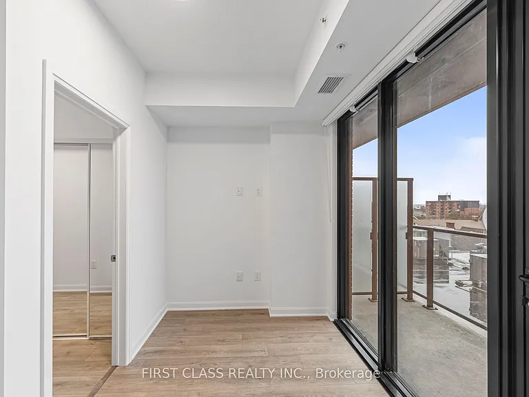 223 Princess St #403 — Photo 10