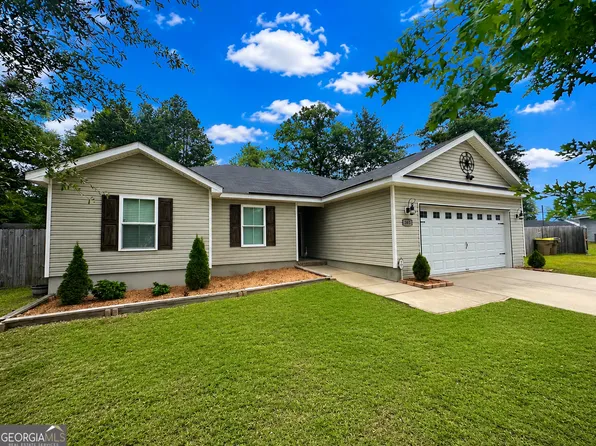 305 White Willow Ct, Springfield, GA 31329