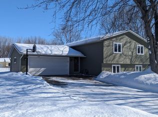 1309 11th St SE, Willmar, MN 56201