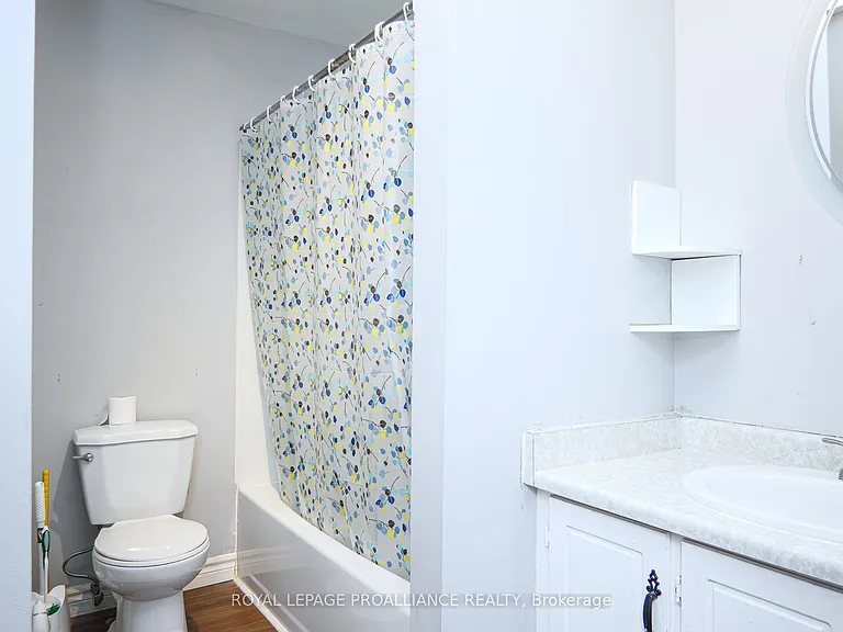 22 Pitt St #19 — Photo 25
