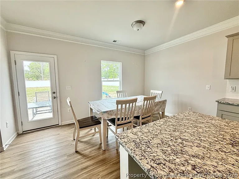 94 Deodora Ln — Photo 4