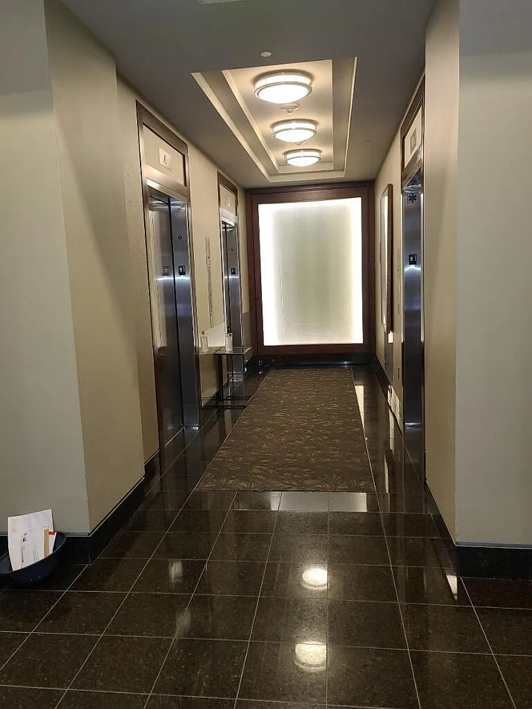1 bed, 719 sqft, $2,395 — Photo 3