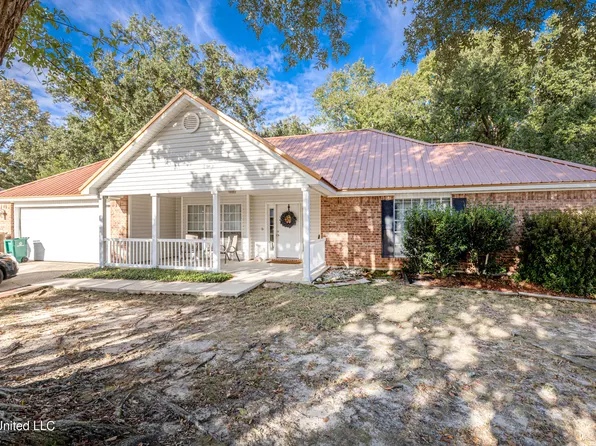 11115 Pin Oak Dr, Biloxi, MS 39532