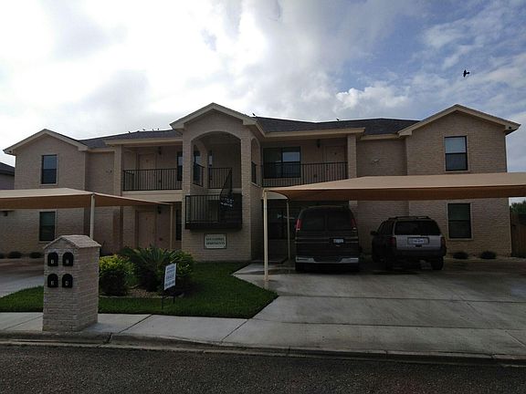 4th image of 1402 W Carmen Ave