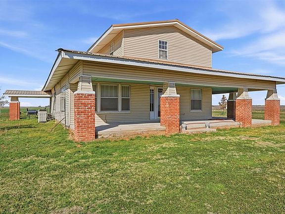 3rd image of 213 County Road Parkway Rd #1740