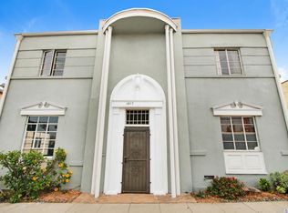 1617 Hillhurst Ave, Los Angeles, CA 90027