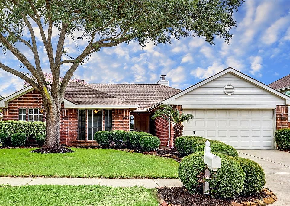 1st image of 12230 Cypress Shores Dr