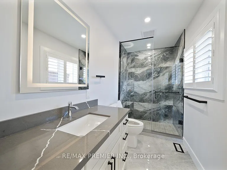 157 Jeanne Dr — Photo 24