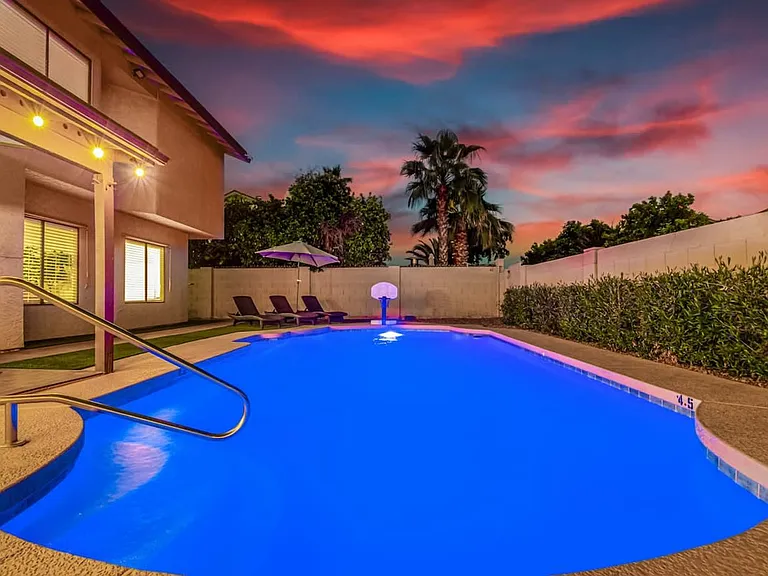 613 W Summit Pl #ID1558601P — Photo 40