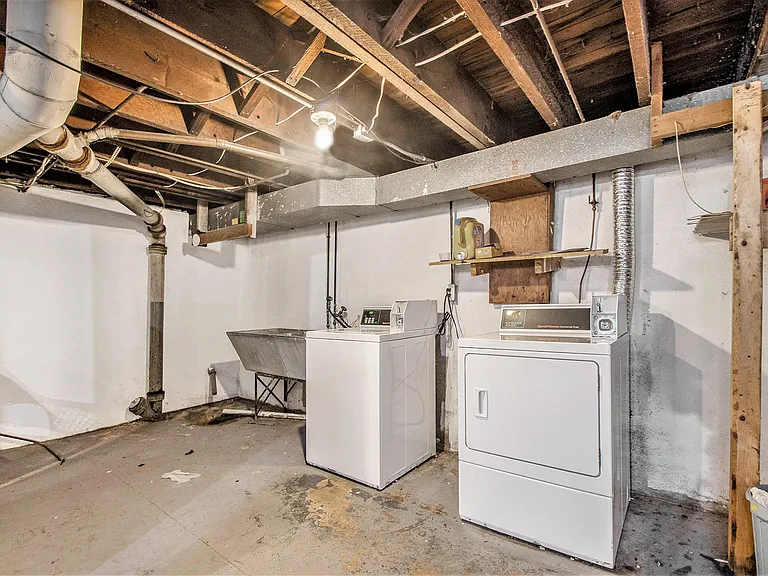 148 College Ave NE #3 — Photo 25