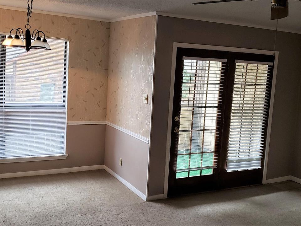 1st image of 1205 Calico Ln APT 2221