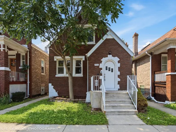 2528 Ridgeland Ave, Berwyn, IL 60402