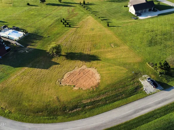 202 River View Dr, Bardstown, KY 40004