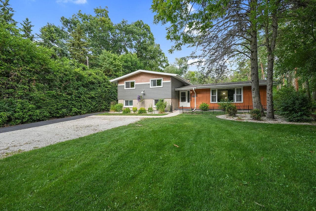 4750 South 35th STREET, Greenfield, WI 53221 Zillow