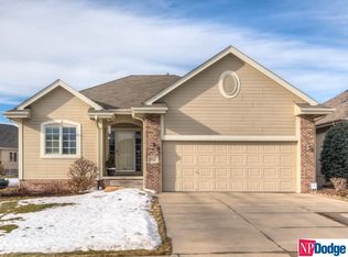 7922 S 94th St, La Vista, NE 68128