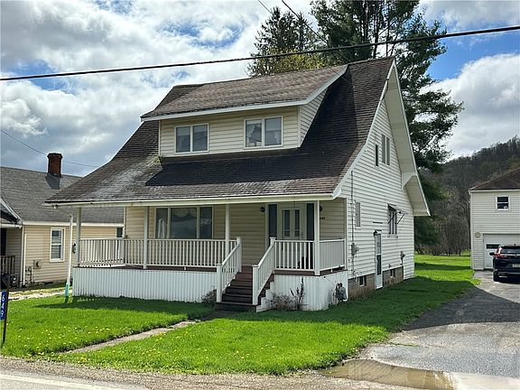 2nd image of 649 Main St