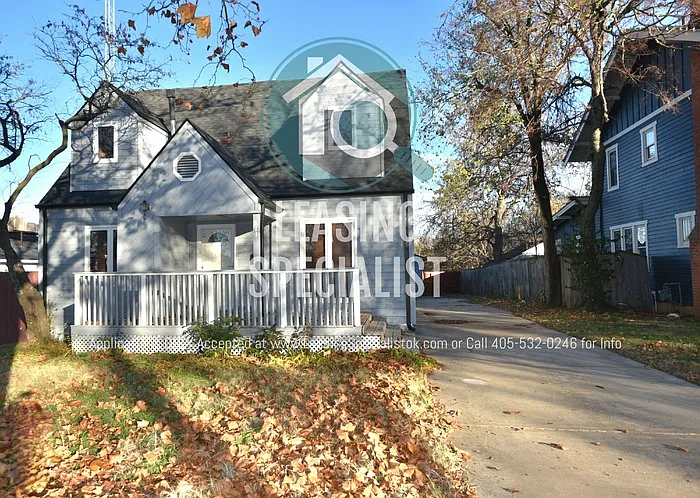 611 S Ponca Ave — Photo 2