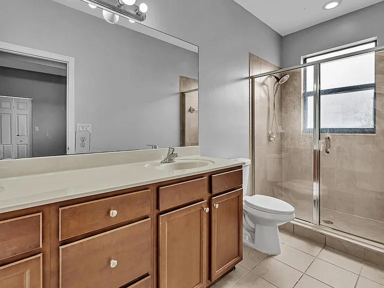 3320 W 90th St — Photo 36