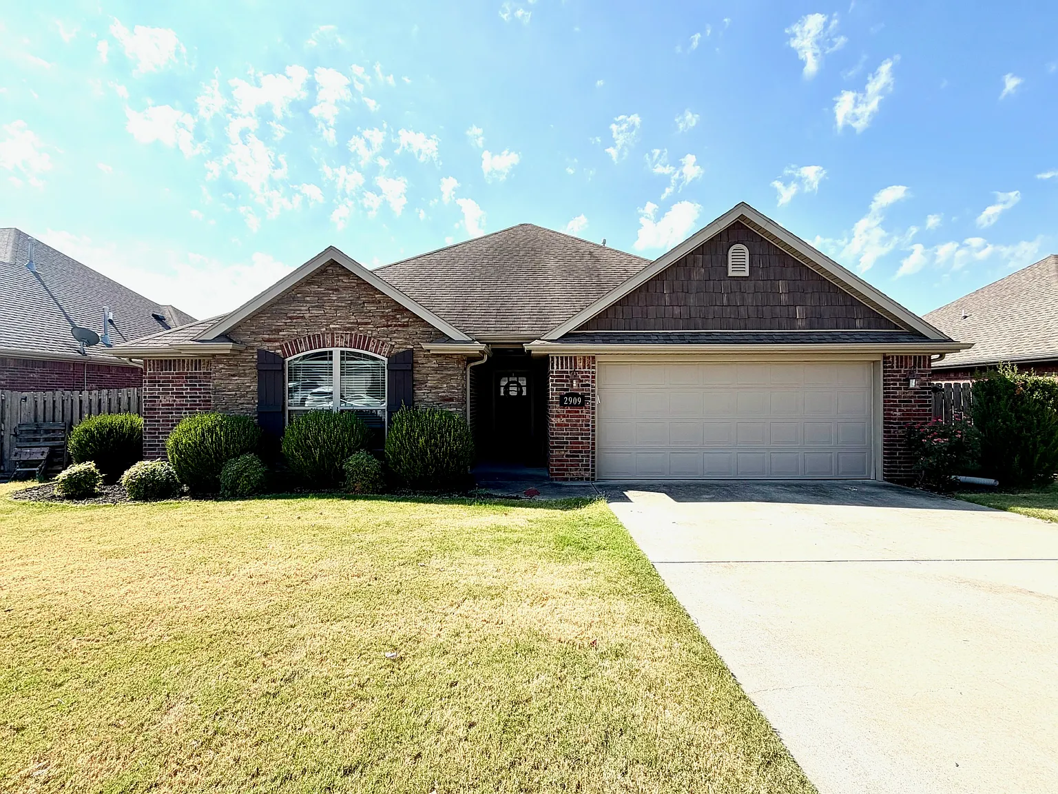3 bed, 1678 sqft, $2,150 — Photo 1