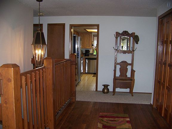 Entryway, view to kitchen