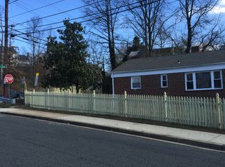 1024 Hill Rd, Hyattsville, MD 20785