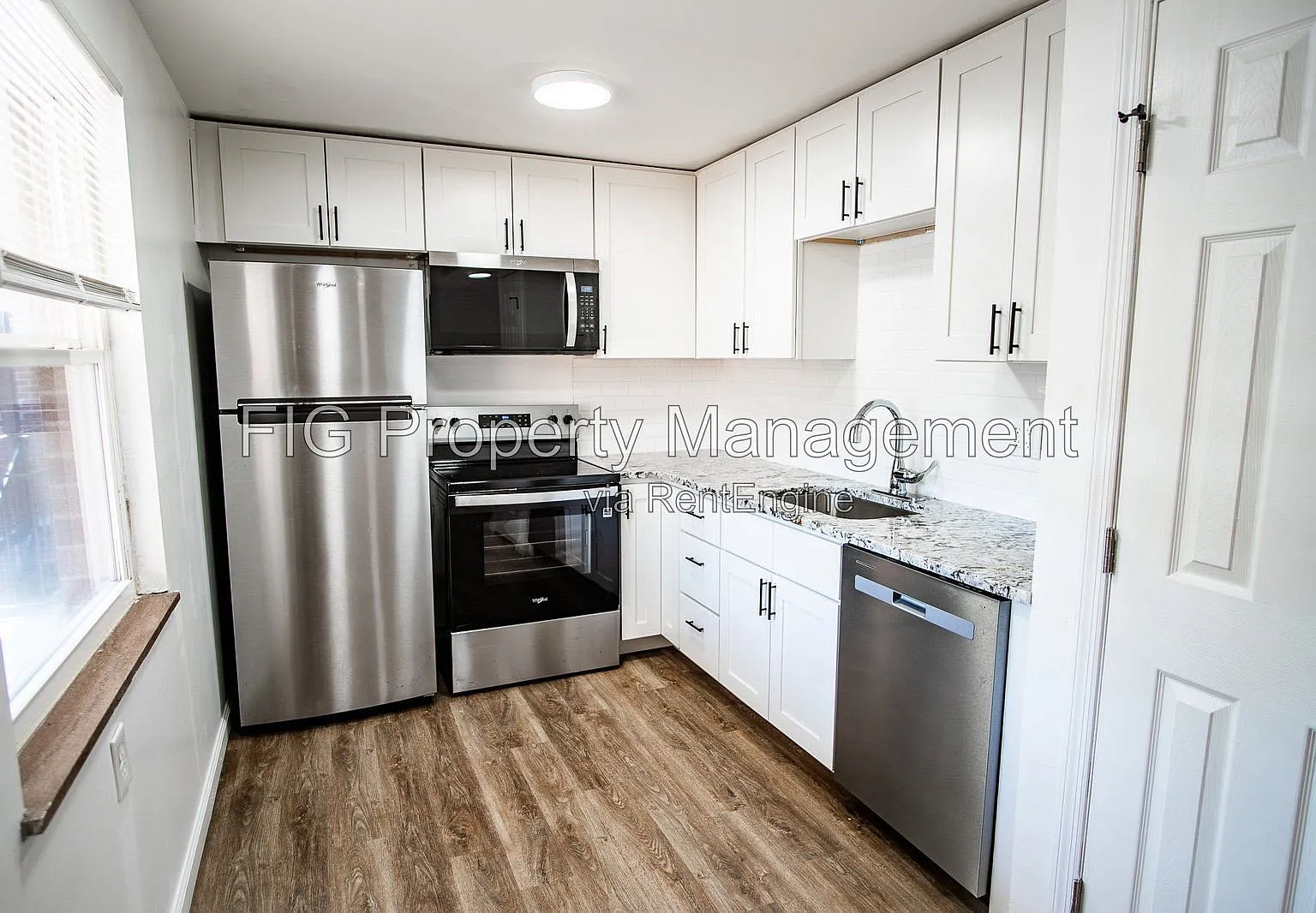 2 bed, 1.0 bath, 777 sqft, $1,095 — Photo 1