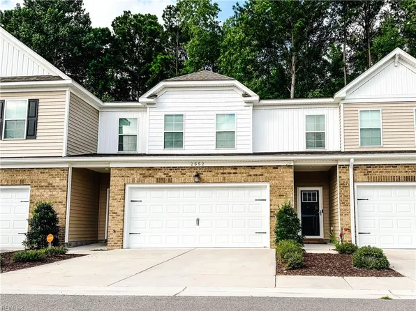 2552 Fieldsway Dr, Chesapeake, VA 23320