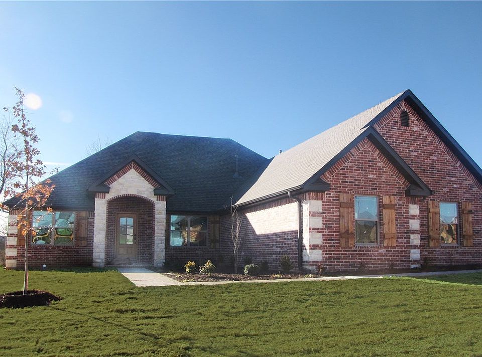 1st image of 5819 W Poison Springs Dr