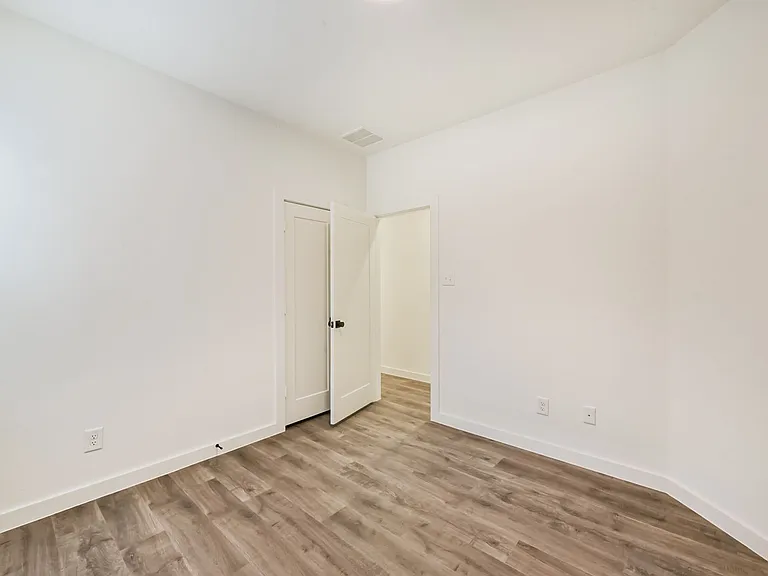 1868 Dry Cherry Ln — Photo 63