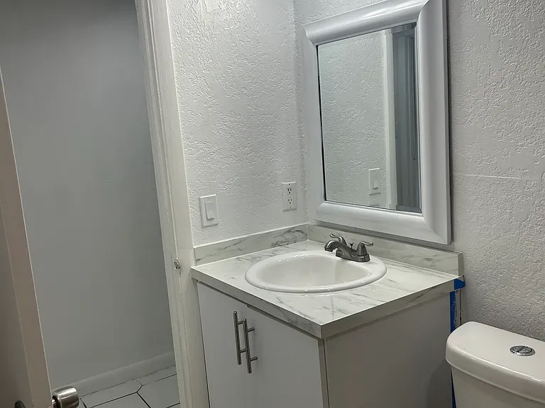 10765 SW 4th St #5 — Photo 11