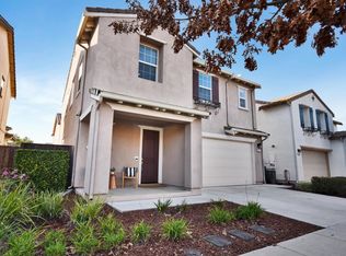 6111 Hyde Park Dr, Gilroy, CA 95020