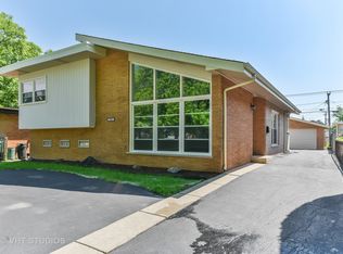 8005 Major Ave, Burbank, IL