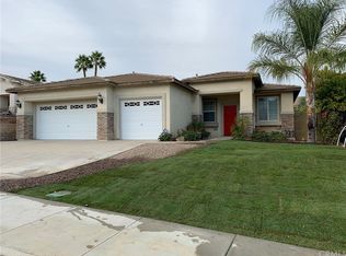 15068 Knollwood St, Lake Elsinore, CA