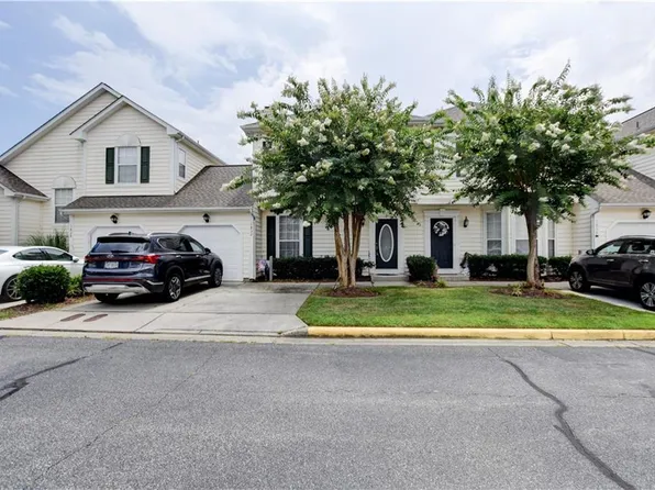 1832 Riddlesworth Dr, Virginia Beach, VA 23456