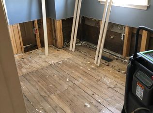 15 Bridges Ln, West Alton, MO 63386