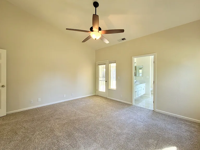 3008 Coach Lite Dr — Photo 12