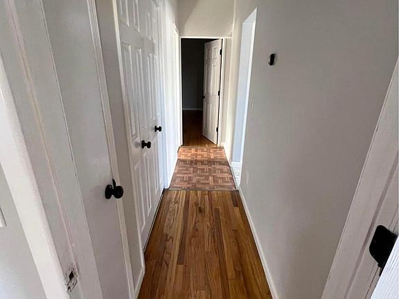 2nd image of 1965 Jackson Ave #1