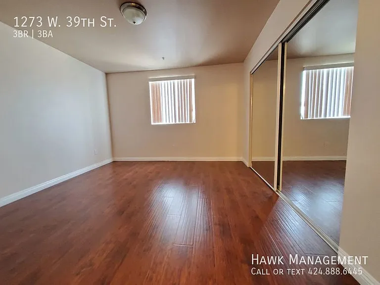 1273 W 39th St — Photo 3