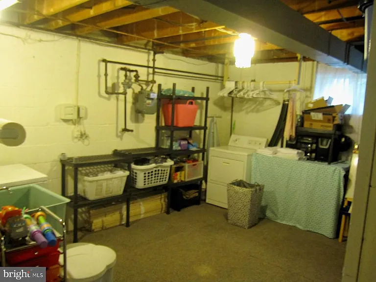 3913 Moss Dr — Photo 16