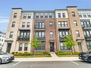 21807 Croxley Ter, Ashburn, VA 20148